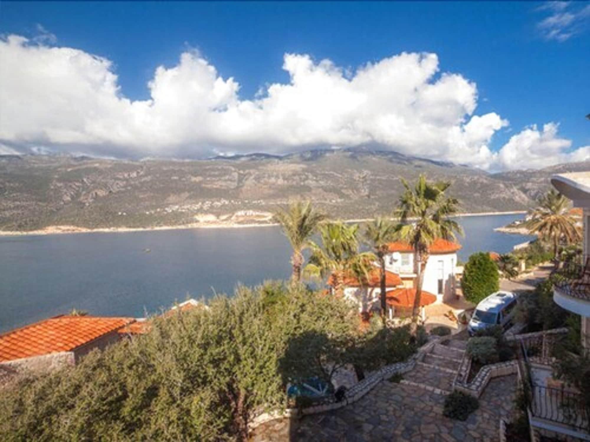 Отель Mekvin Deniz Feneri Lighthouse 3*