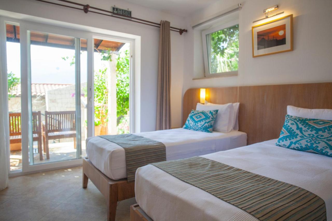 Hotel Deniz Feneri Lighthouse