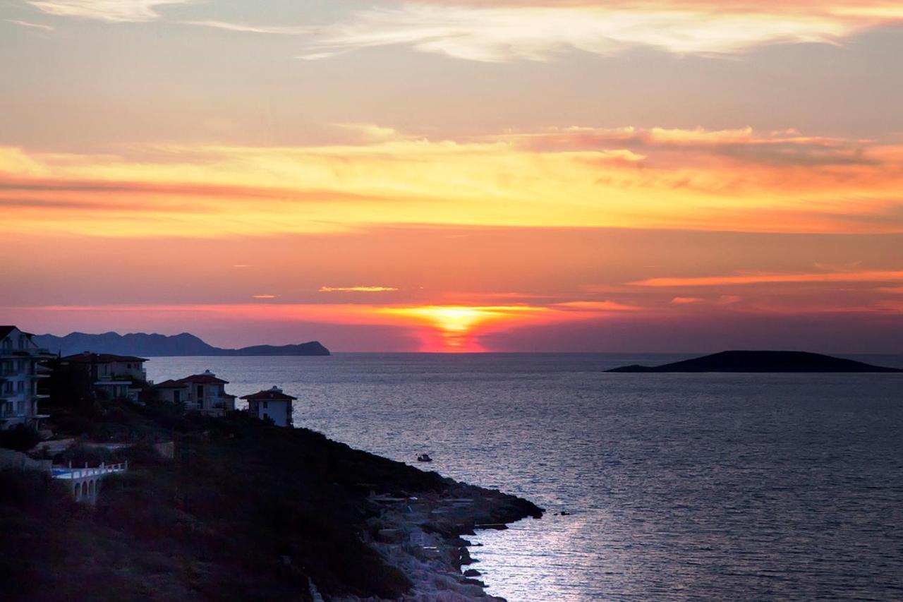 Deniz Feneri Lighthouse Kaş